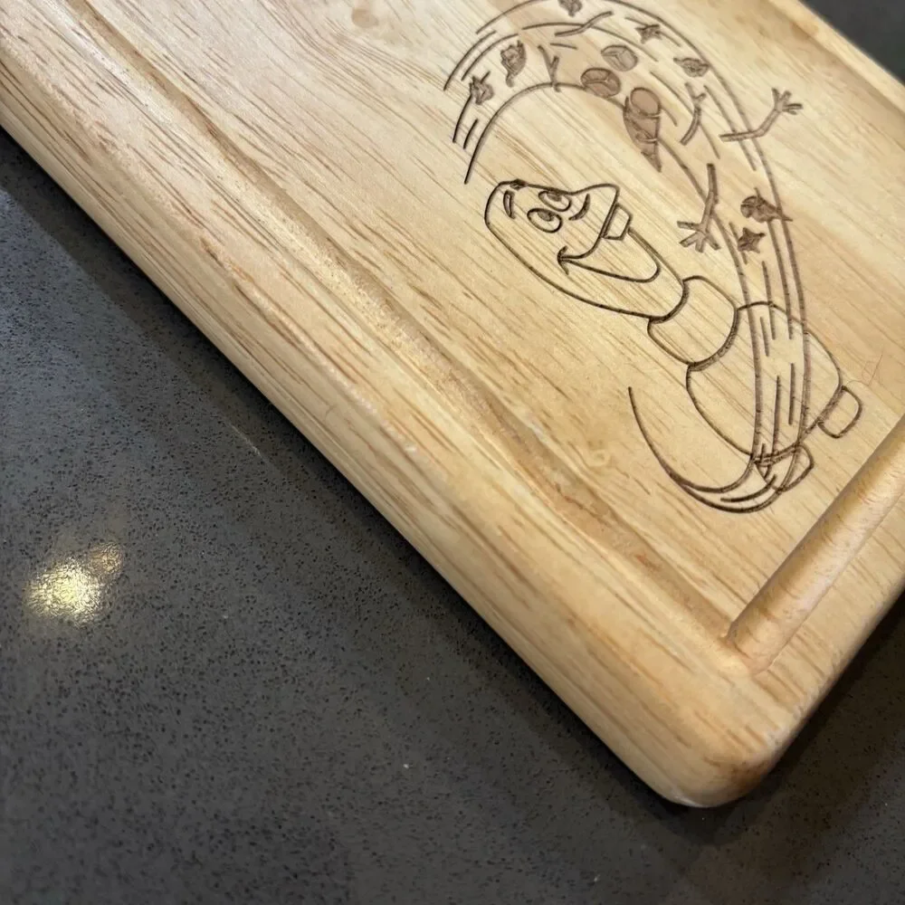 Disney Frozen Olaf Serving Cutting Board Oak Wooden EUC Charcuterie Display